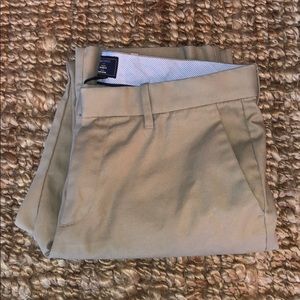 Men’s Gap Khakis